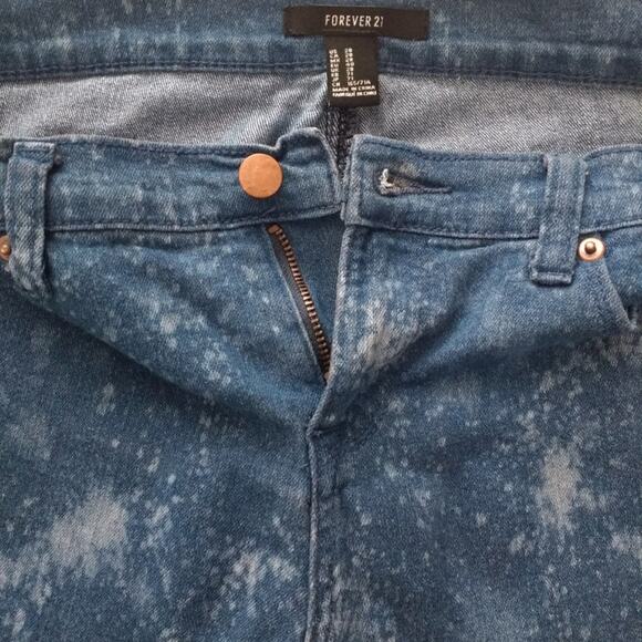 Forever 21 Bleached Skinny Denim Jeans - Picture 7 of 9